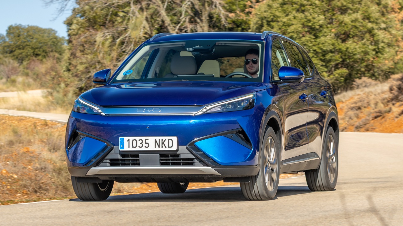 BYD bate su récord histórico en España con 4.465 matriculaciones en marzo, pero cae un 20% a nivel global