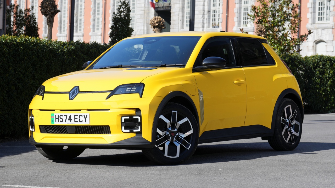 1 de cada 4 coches que vende Renault ya es eléctrico, y la guerra de Irán tiene la culpa