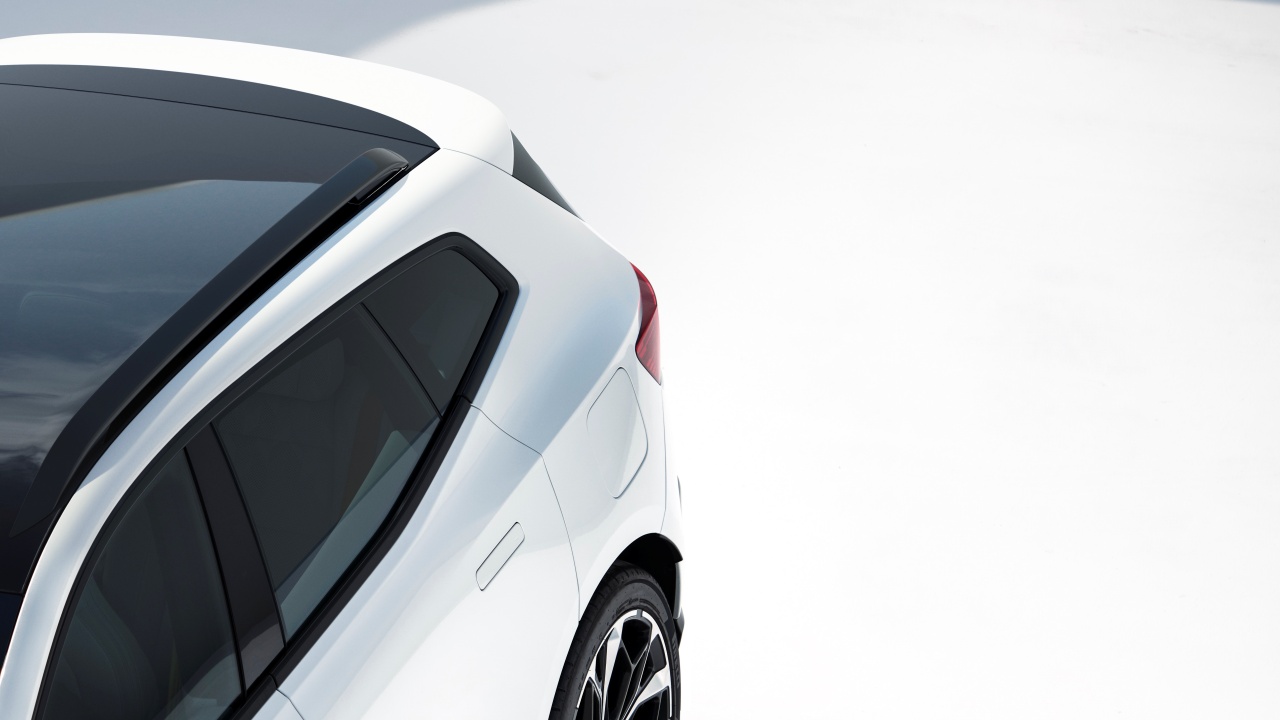 Polestar 4 SUV: el modelo más vendido de la marca recibirá una carrocería más práctica (¡y con cristal trasero!) en septiembre