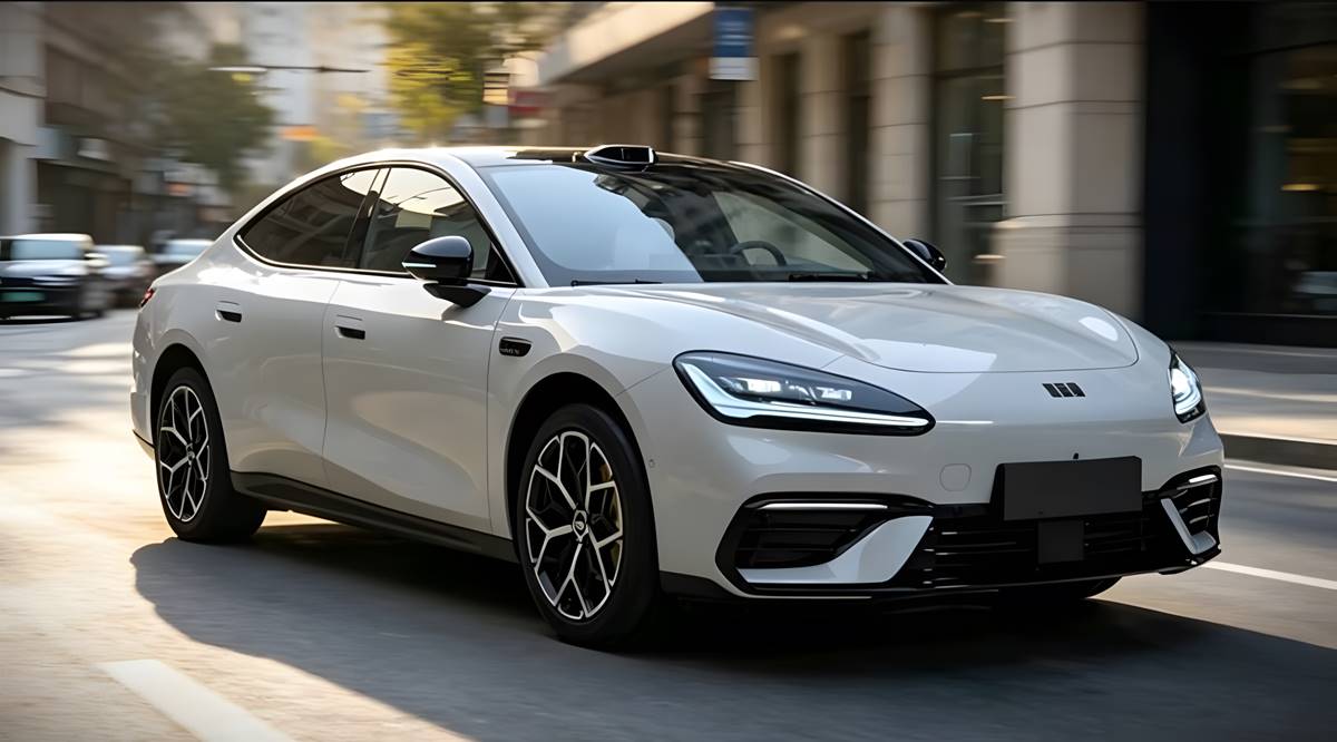 Hasta 725 kilómetros de autonomía para el Geely Galaxy TT, la berlina que fusila el diseño del Xiaomi SU7