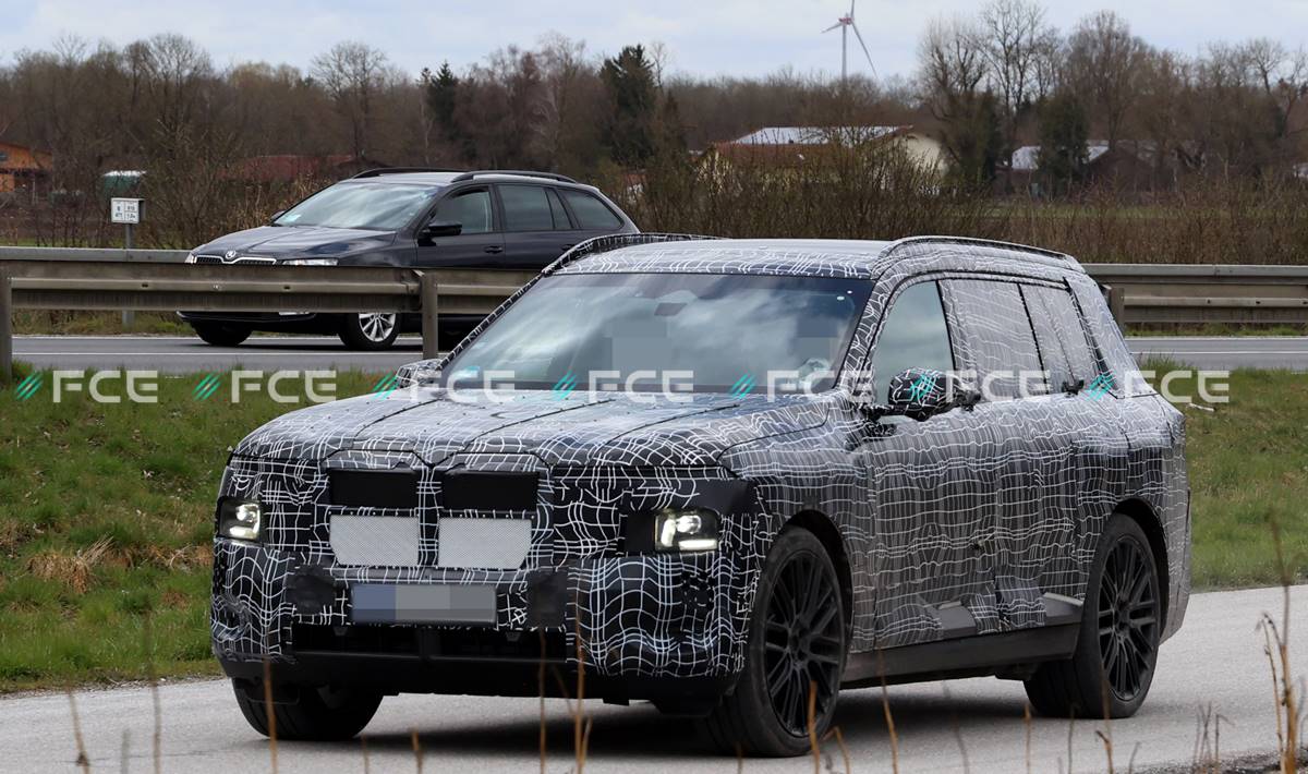 Fotos espía del BMW iX7: más de 650 CV y 600 km de autonomía