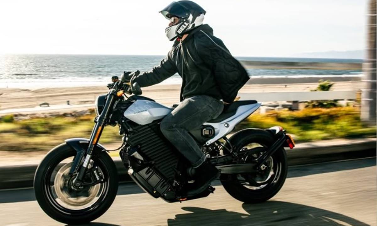 La moto eléctrica de Harley se desploma: la LiveWire One baja más de 10.000 euros