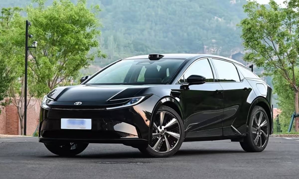 630 km, LiDAR y menos de 11.000 euros: así es el Toyota bZ5