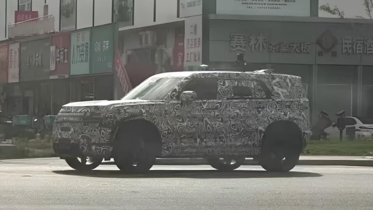 Vuelve el Land Rover Freelander, pero no como esperas: será eléctrico y tendrá plataforma del fabricante chino Chery