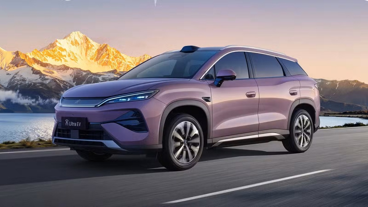 BYD lanza un SUV eléctrico rival del BMW iX3 con carga en 5 minutos por solo 19.000 euros en China