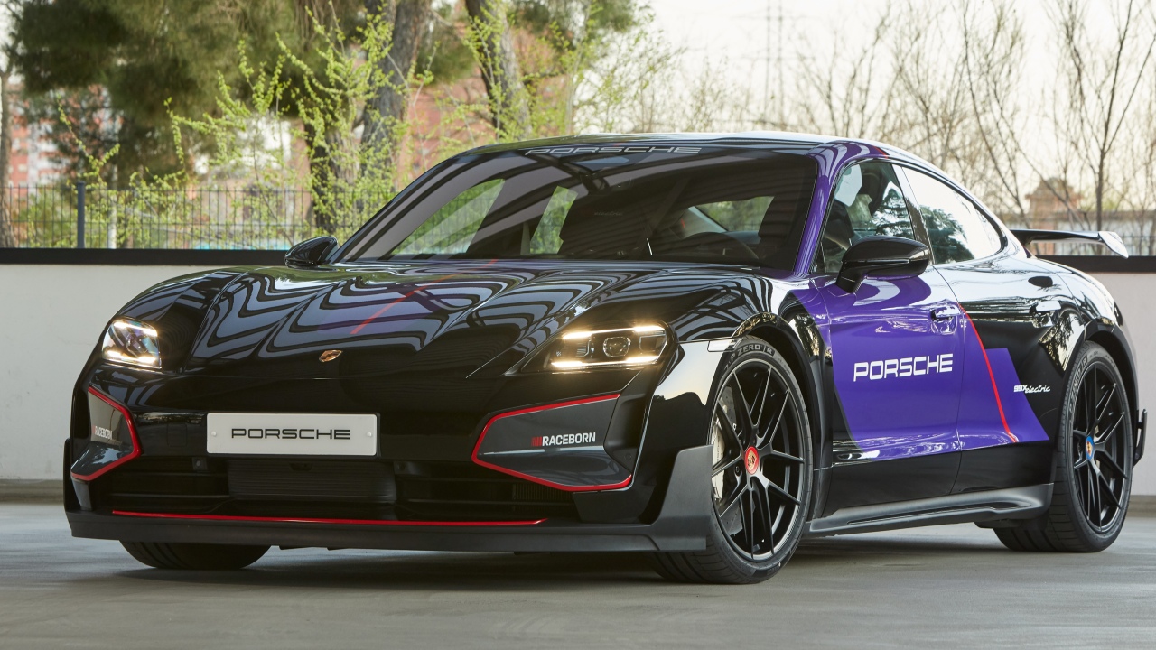 Porsche desvela el mejor Porsche Taycan basado en la Fórmula E que no te puedes comprar, pero sí configurar
