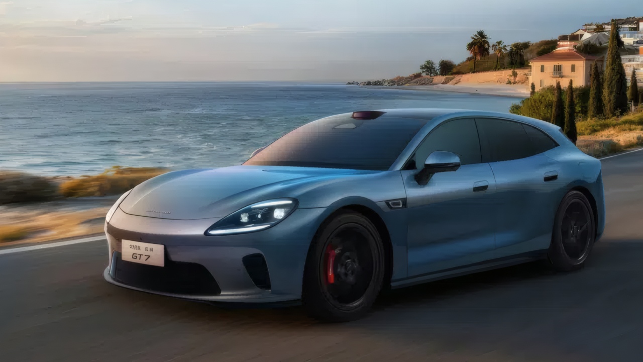 Huawei también clona al Porsche Panamera como eléctrico: se llama Aistaland GT7 y se venderá para China en junio
