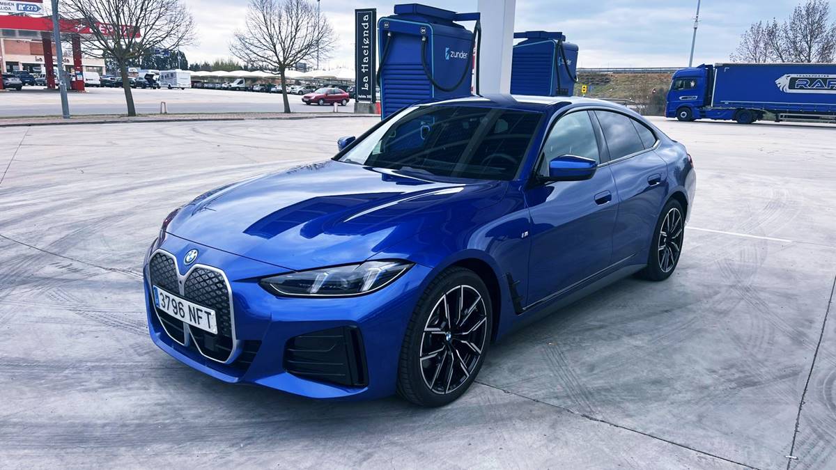 La guerra en Irán dispara el petróleo y acelera el ascenso del coche eléctrico