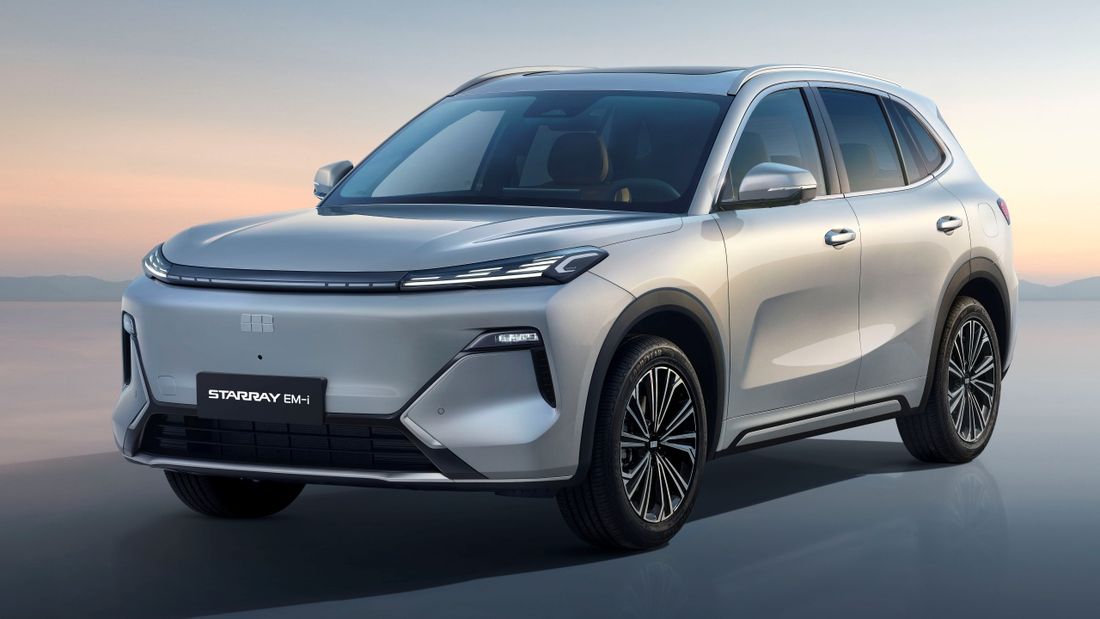 Geely Roro El gigante chino Geely llega a España con sus dos primeros modelos: un ...