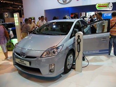 El Toyota Prius enchufable un 42% más eficiente que el convencional