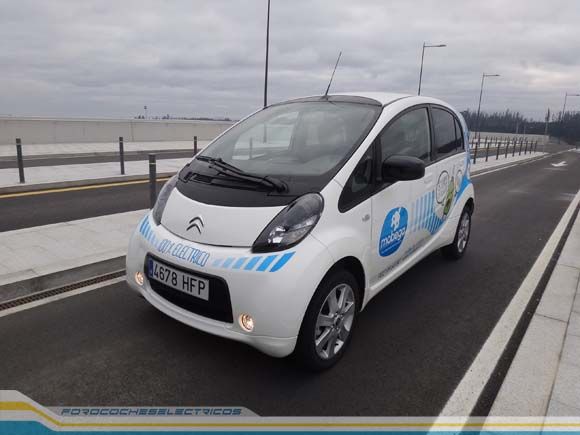 Probando el Citroën C-Zero y las recargas rápidas