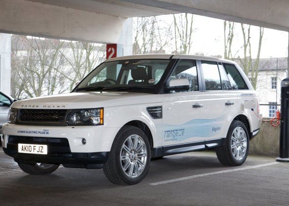 Range Rover Sport Hybrid, el primer híbrido enchufable de Land Rover se presentará en septiembre