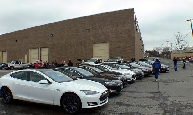 Varios Tesla Model S repiten el viaje del New York Times sin problemas