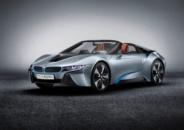 El BMW i8 Spyder en movimiento