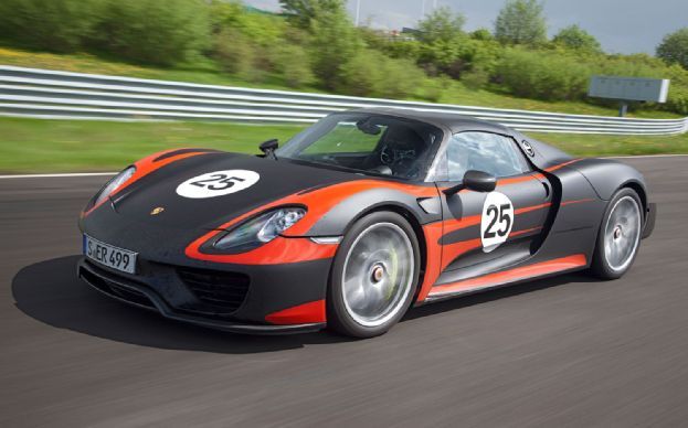 Al volante del Porsche 918 Spyder