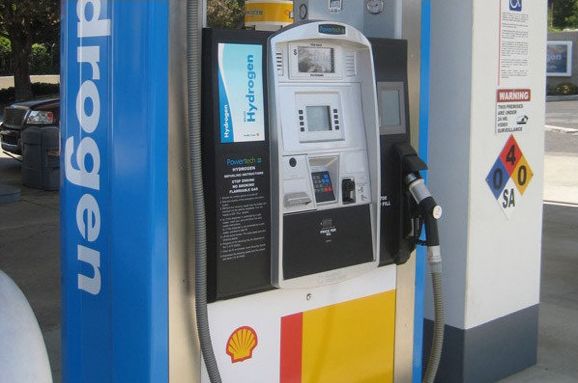 Shell abre una hidrolinera gratuita en California