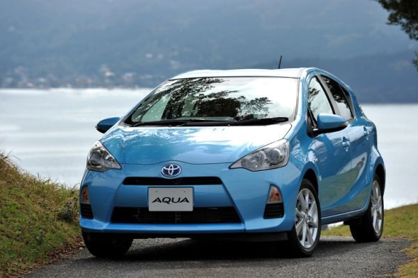 El Toyota Aqua es el coche más vendido de Japón