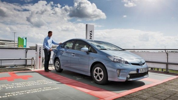 Toyota quiere aumentar las ventas del Prius enchufable mediante fuertes descuentos