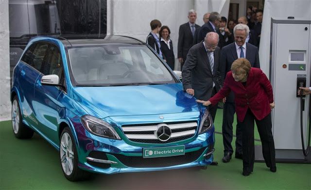 Alemania sigue siendo optimista, 1 millón de coches eléctricos para el 2020