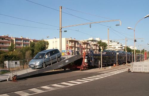 El tren, una solución para los viajes en coche eléctrico