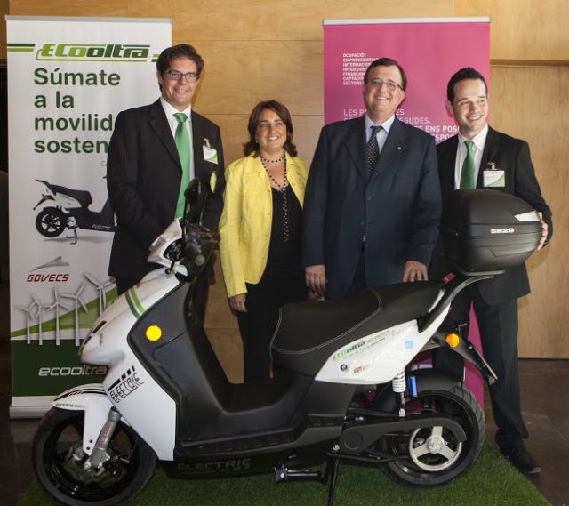 eCooltra, el mayor servicio de alquiler de motos eléctricas de Europa empieza su actividad en Barcelona