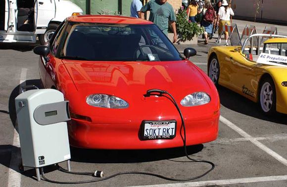 Top Gear prueba un eléctrico...en 1997, el EV1