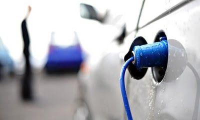 Gas Natural e Iberdrola se unen al plan que promueve el uso del coche eléctrico en Madrid