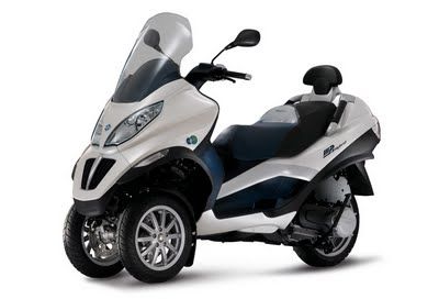 Piaggio España confirma el lanzamiento comercial del MP3 Híbrido