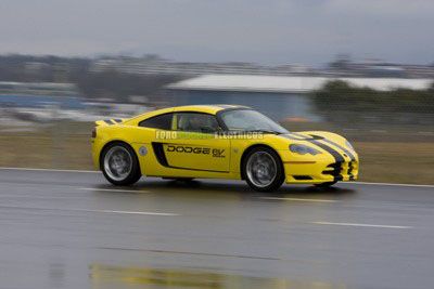 Car and Driver prueba el Dodge Circuit