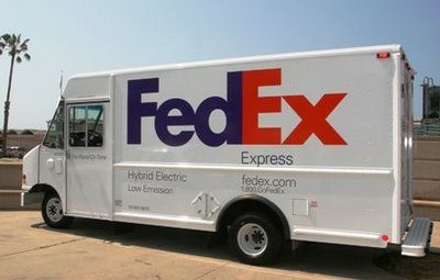 FedEx aumenta su flota híbrida un 50%