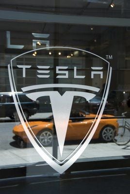 Tesla abre su tienda de Nueva York