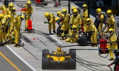 La F1 será eléctrica en 2014...aunque solamente en los boxes