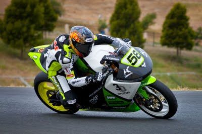 Brammo gana la primera prueba del TTXGP 2011: record de pista incluido