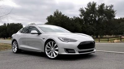 Tesla muestra las primeras imágenes de la versión Alpha del Model S