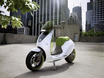 Smart muestra nuevas imágenes de su scooter eléctrico