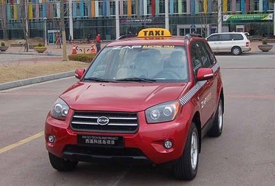 ZAP comienza la entrega de sus taxis eléctricos