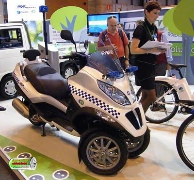 Piaggio actualiza su MP3 híbrida