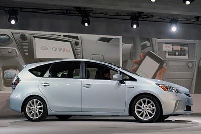 Toyota retrasa la salida al mercado de la primera variante del Prius