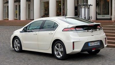 ¿Quién pagará 36.900 euros por el Ampera?