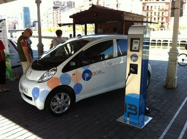 Los comerciantes de Bilbao se enganchan al coche eléctrico