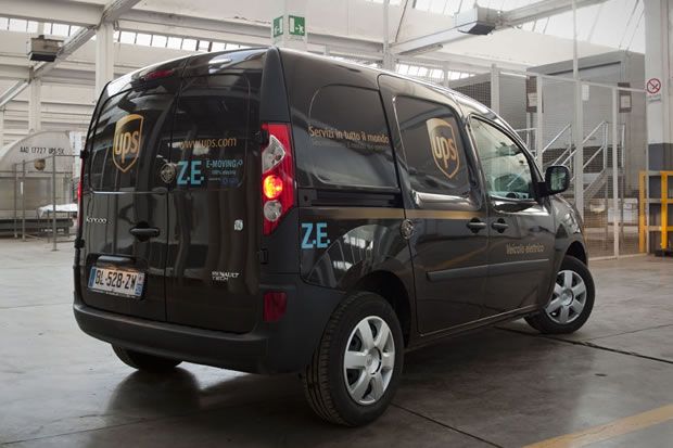 La Renault Kangoo ZE también reina en Francia