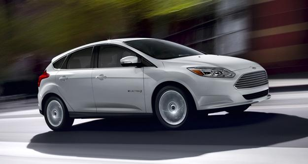 Ford responde a Nissan rebajando el precio del Focus eléctrico