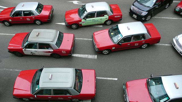 Hong Kong se prepara para los taxis eléctricos