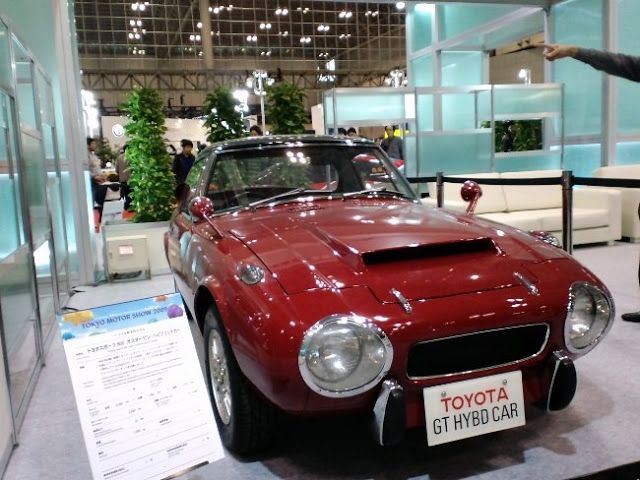 800 Sports GT, el primer híbrido de Toyota