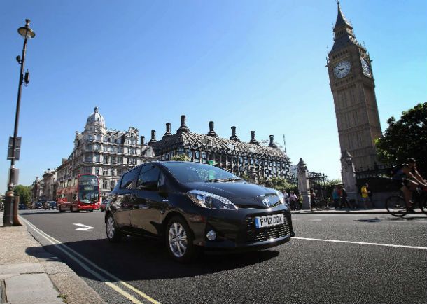 100 Toyota Yaris híbridos para la flota de Europcar