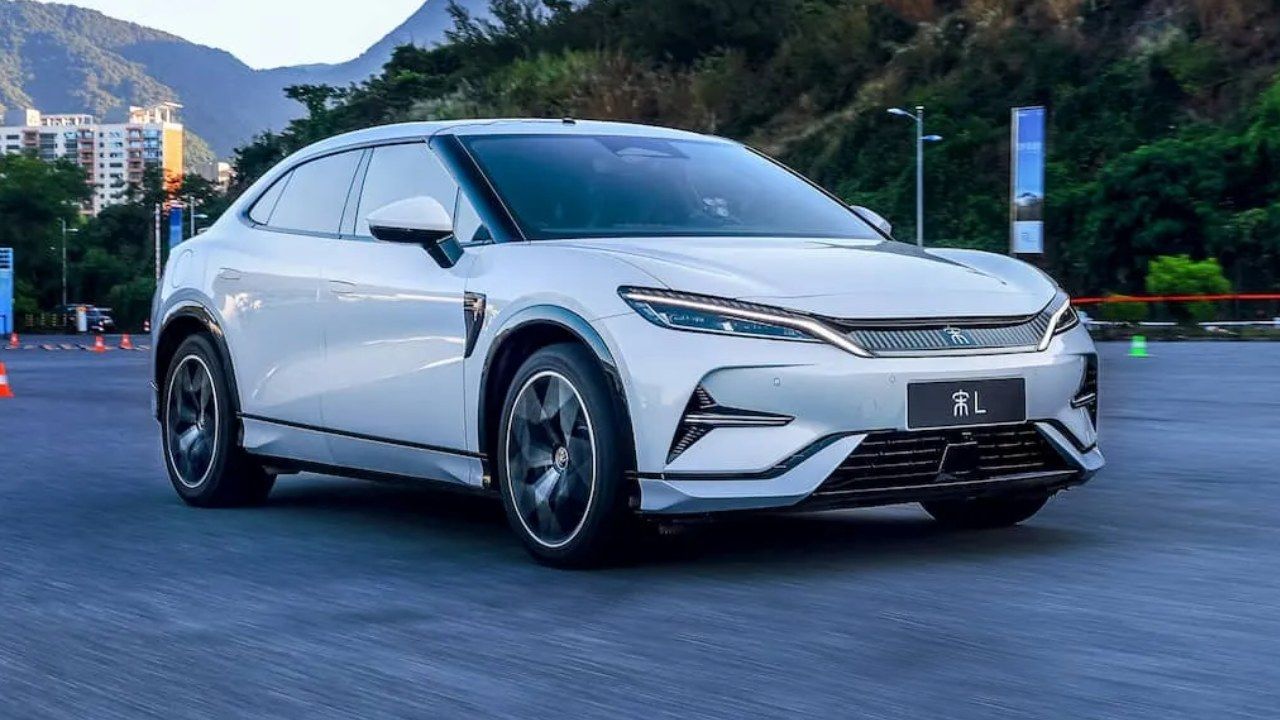 BYD marca directamente al nuevo Mercedes CLA Shooting Brake con el nuevo Song L EV GT