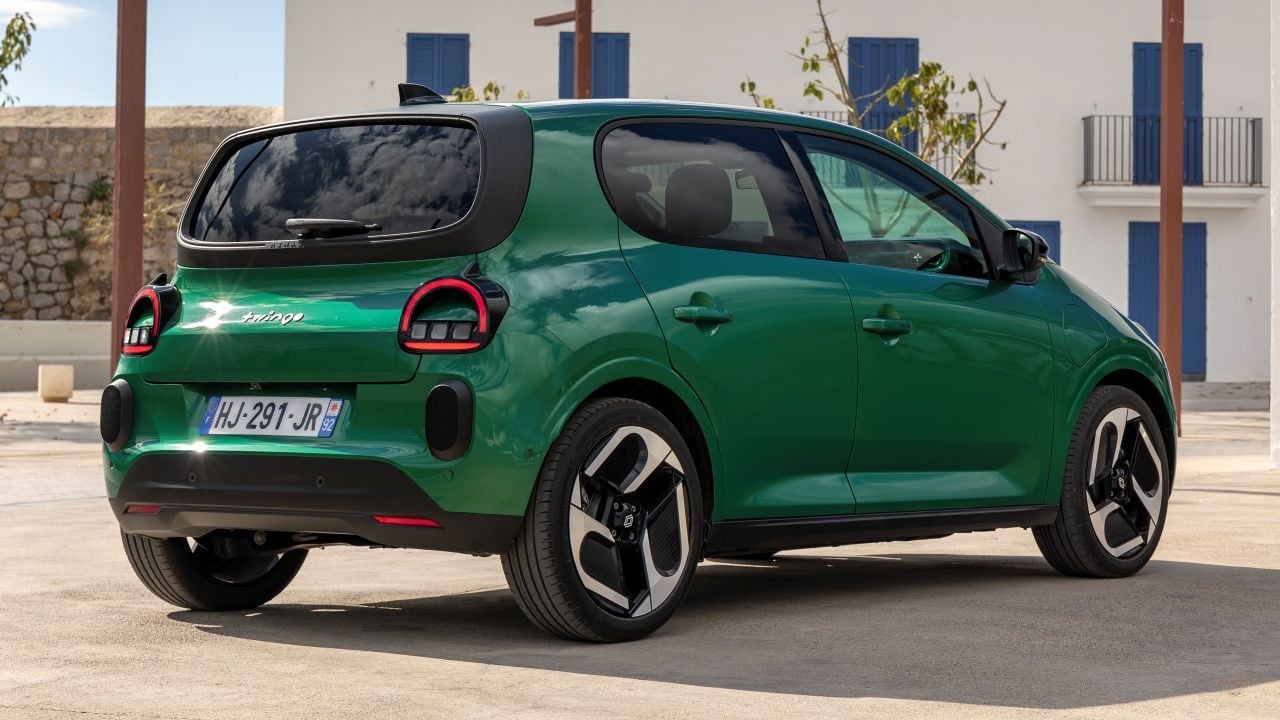 Probamos el nuevo Renault Twingo, un asequible eléctrico europeo que pone en jaque a sus rivales chinos