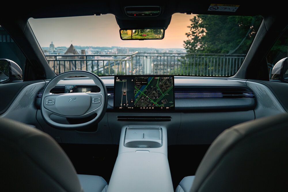 Xpeng lanza en Europa los renovados G6 y G9: hasta 525 kW de potencia de carga más tecnología