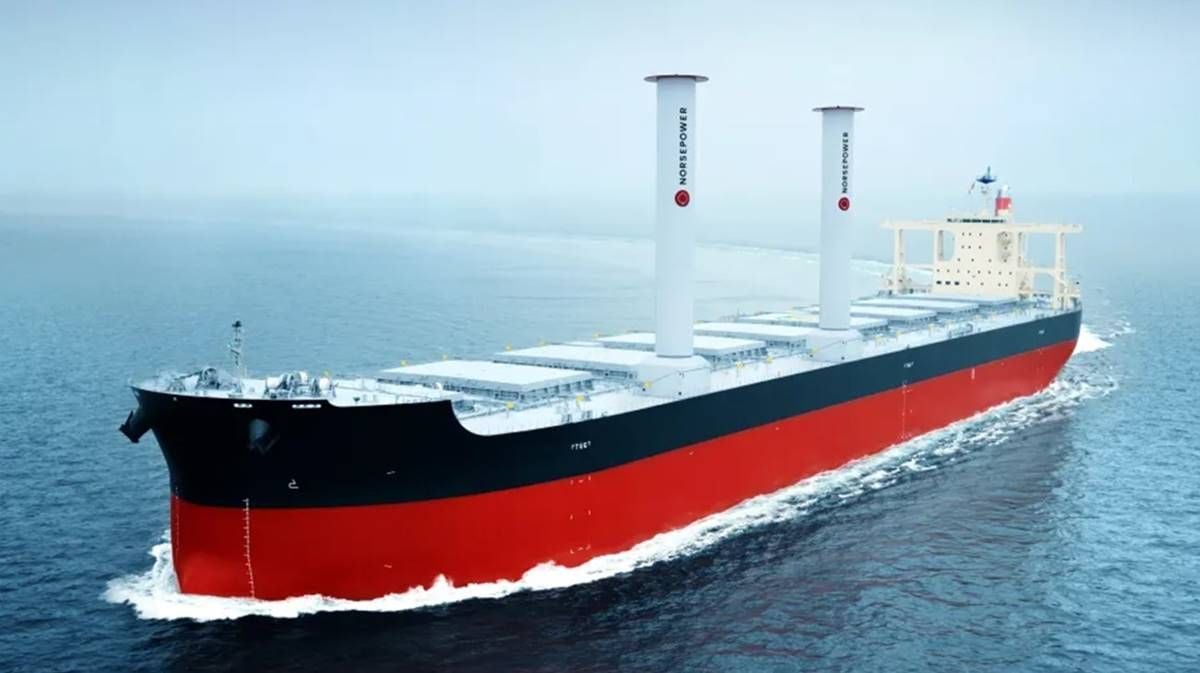 El viento vuelve a los grandes barcos: así ahorran combustible los gigantes del mar