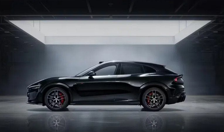 28.000 rpm, 990 CV, 705 km de autonomía y un precio rompedor: llega el Xiaomi YU7 GT